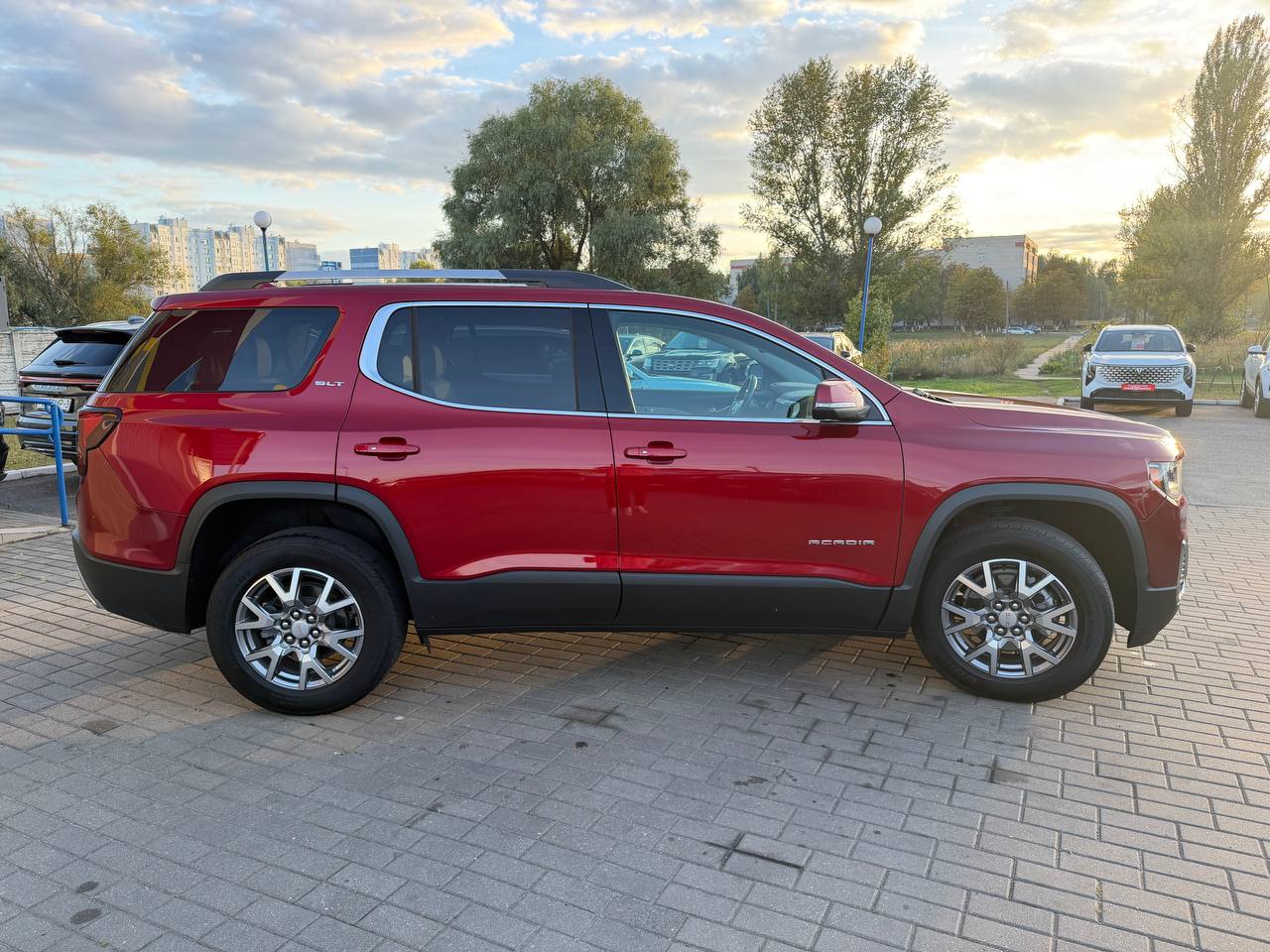 Фото автомобиля 3