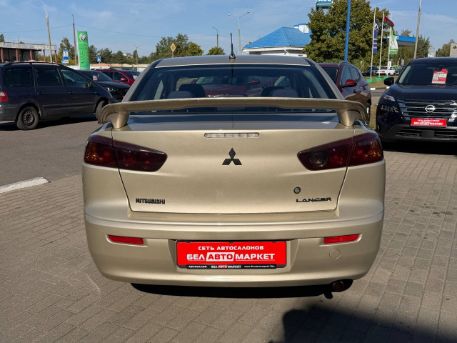 Фото автомобиля 5