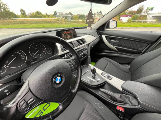Фото автомобиля 12