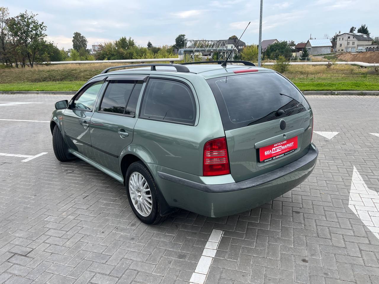 Фото автомобиля 6