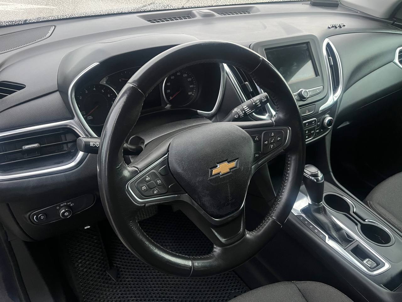 Фото автомобиля 12