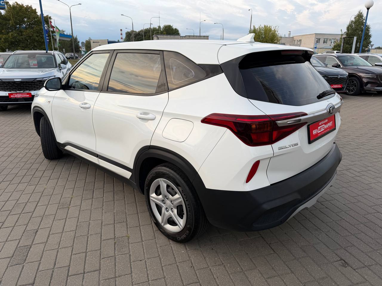 Фото автомобиля 6