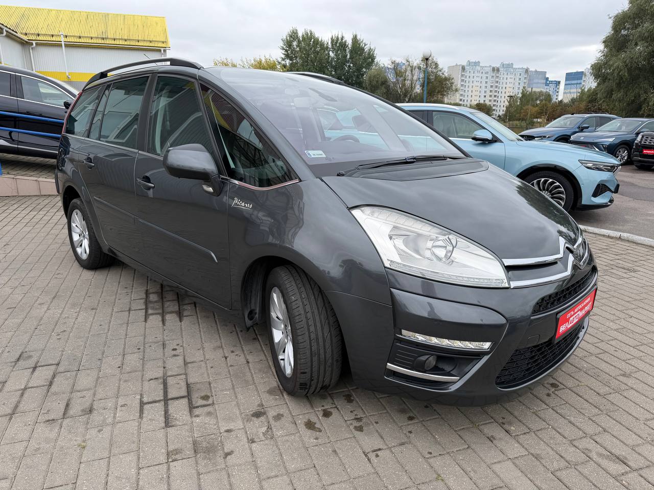 Фото автомобиля 2
