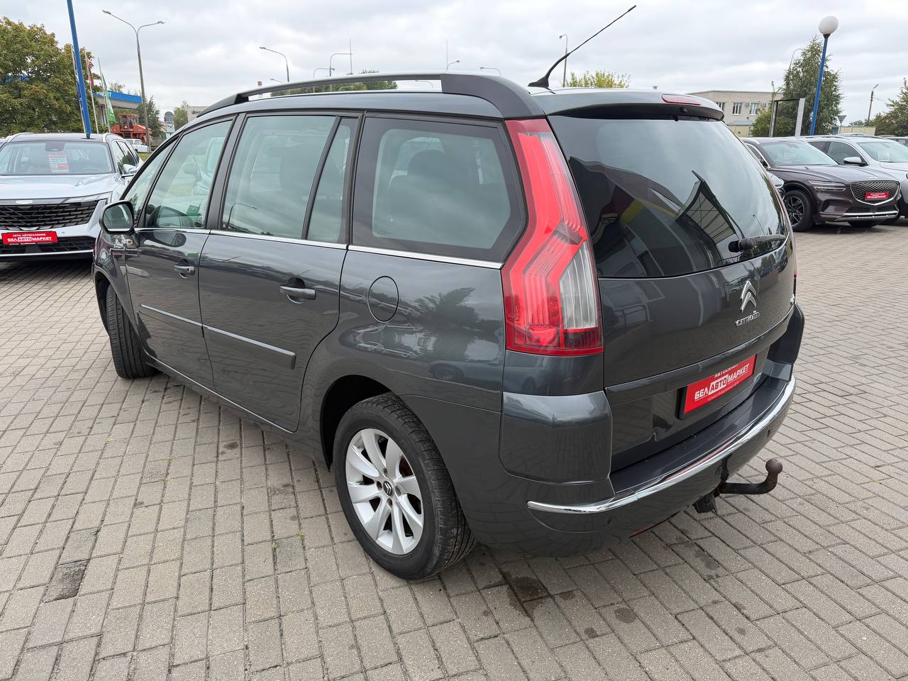 Фото автомобиля 6