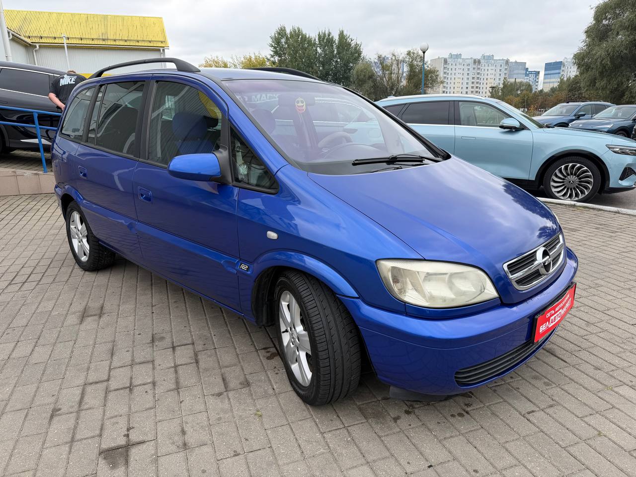 Фото автомобиля 2