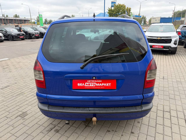 Фото автомобиля 5