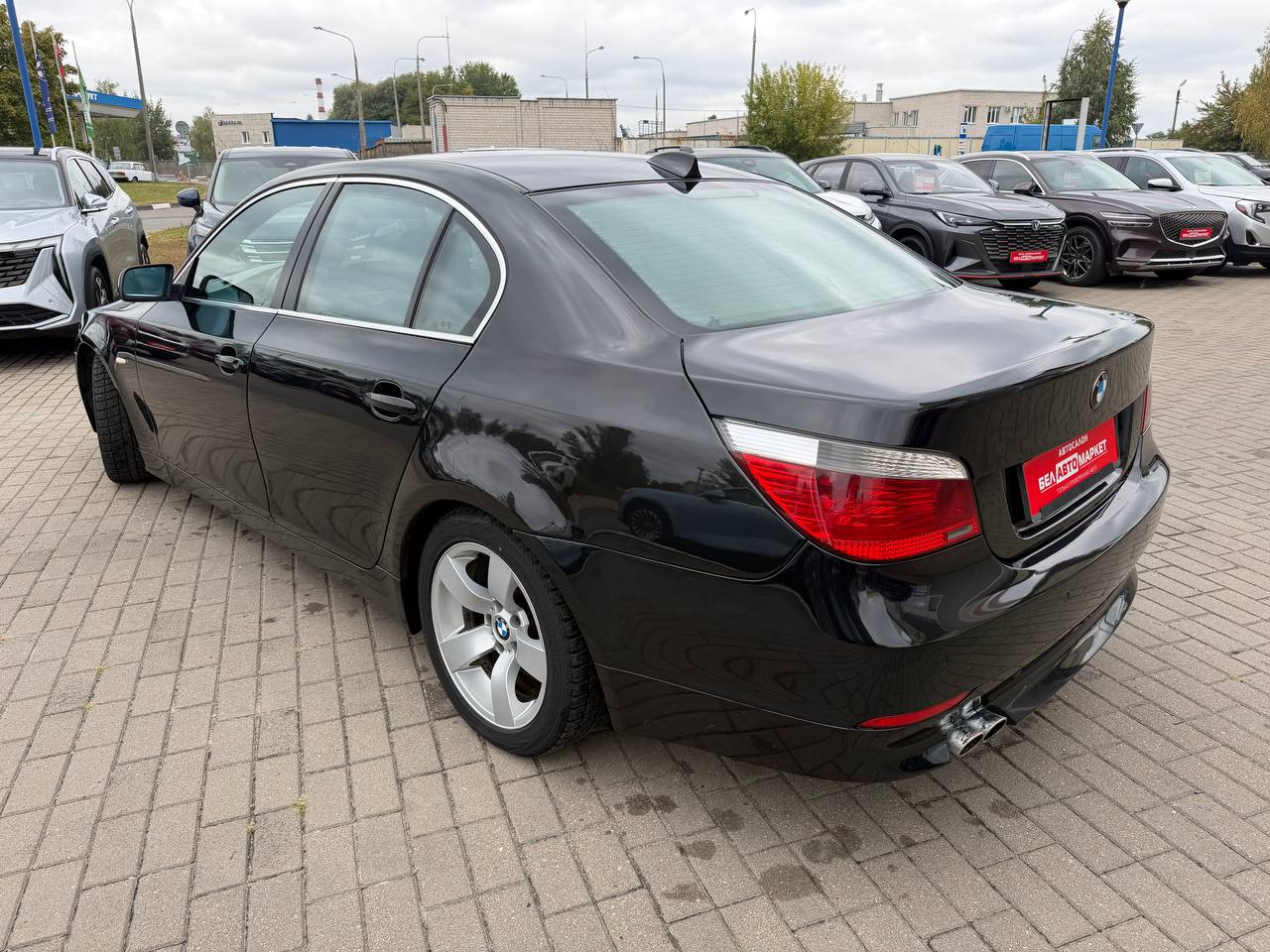 Фото автомобиля 6