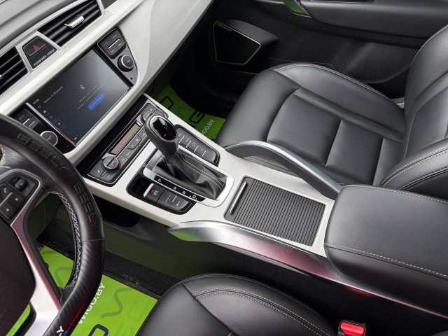 Фото автомобиля 12
