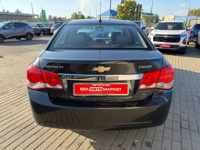 Фото автомобиля 5