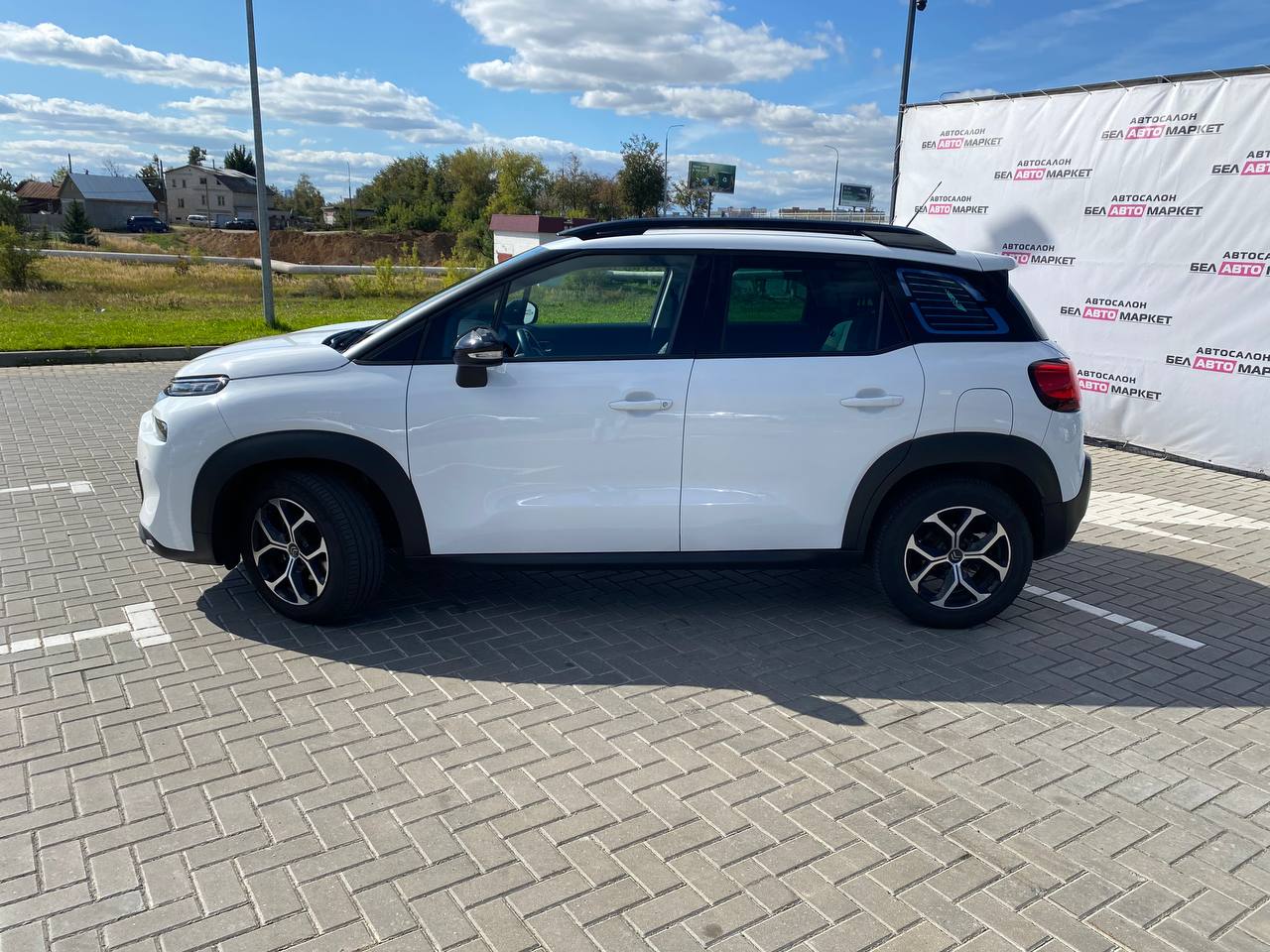 Фото автомобиля 7