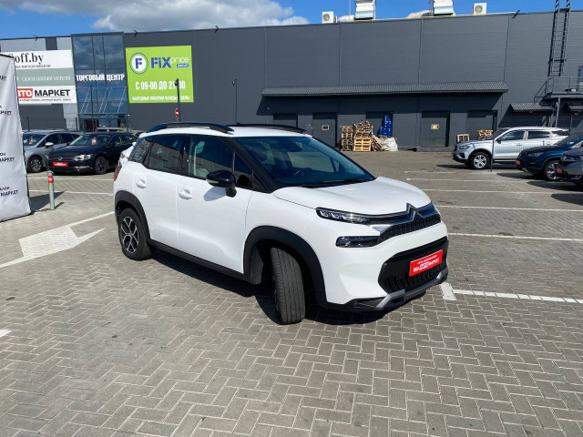 Фото автомобиля 2