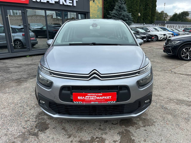 Фото автомобиля 1