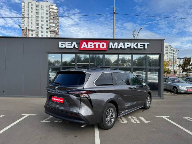 Фото автомобиля 3