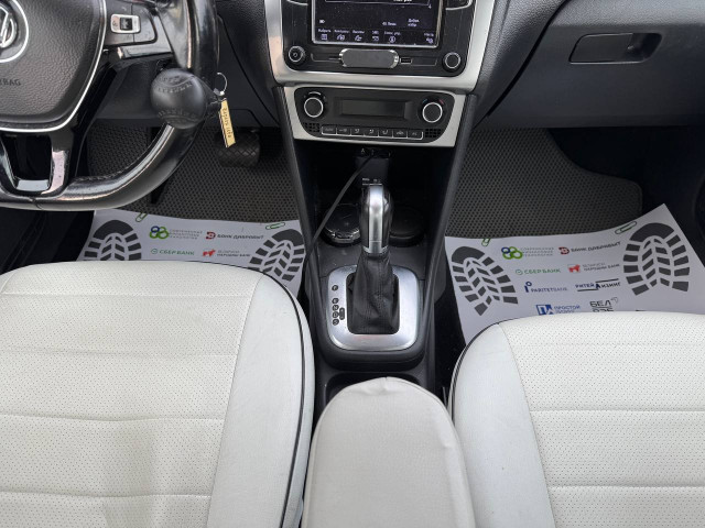 Фото автомобиля 11