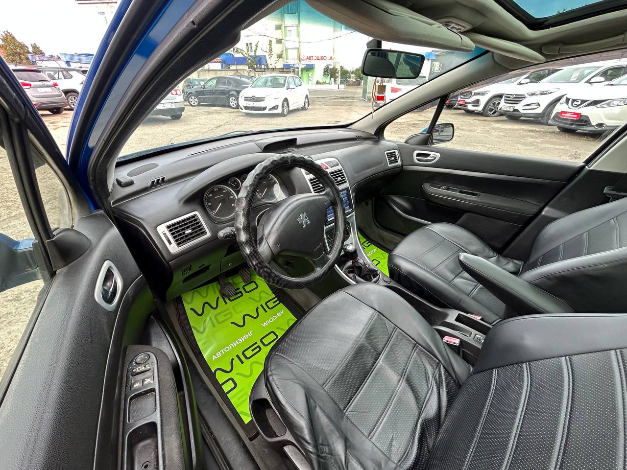 Фото автомобиля 8