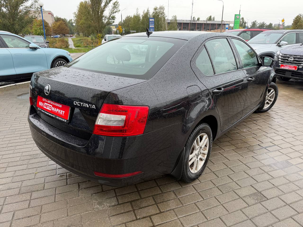Фото автомобиля 3