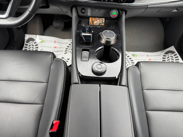 Фото автомобиля 12
