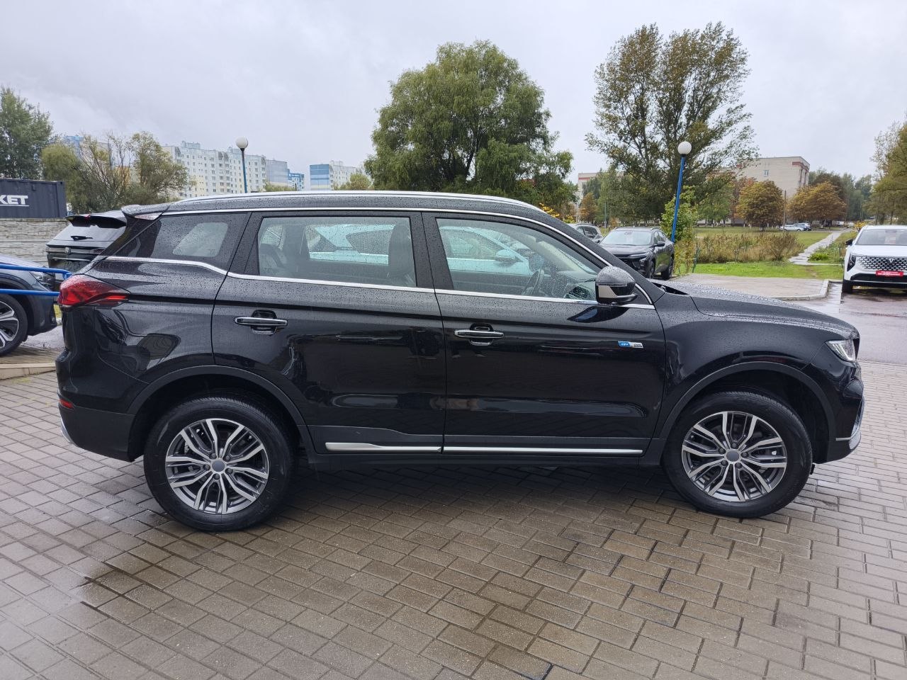Фото автомобиля 3