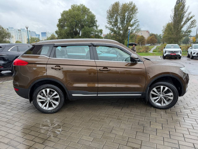 Фото автомобиля 3