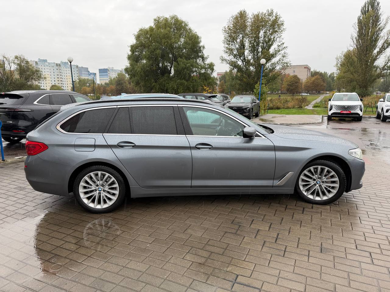 Фото автомобиля 3