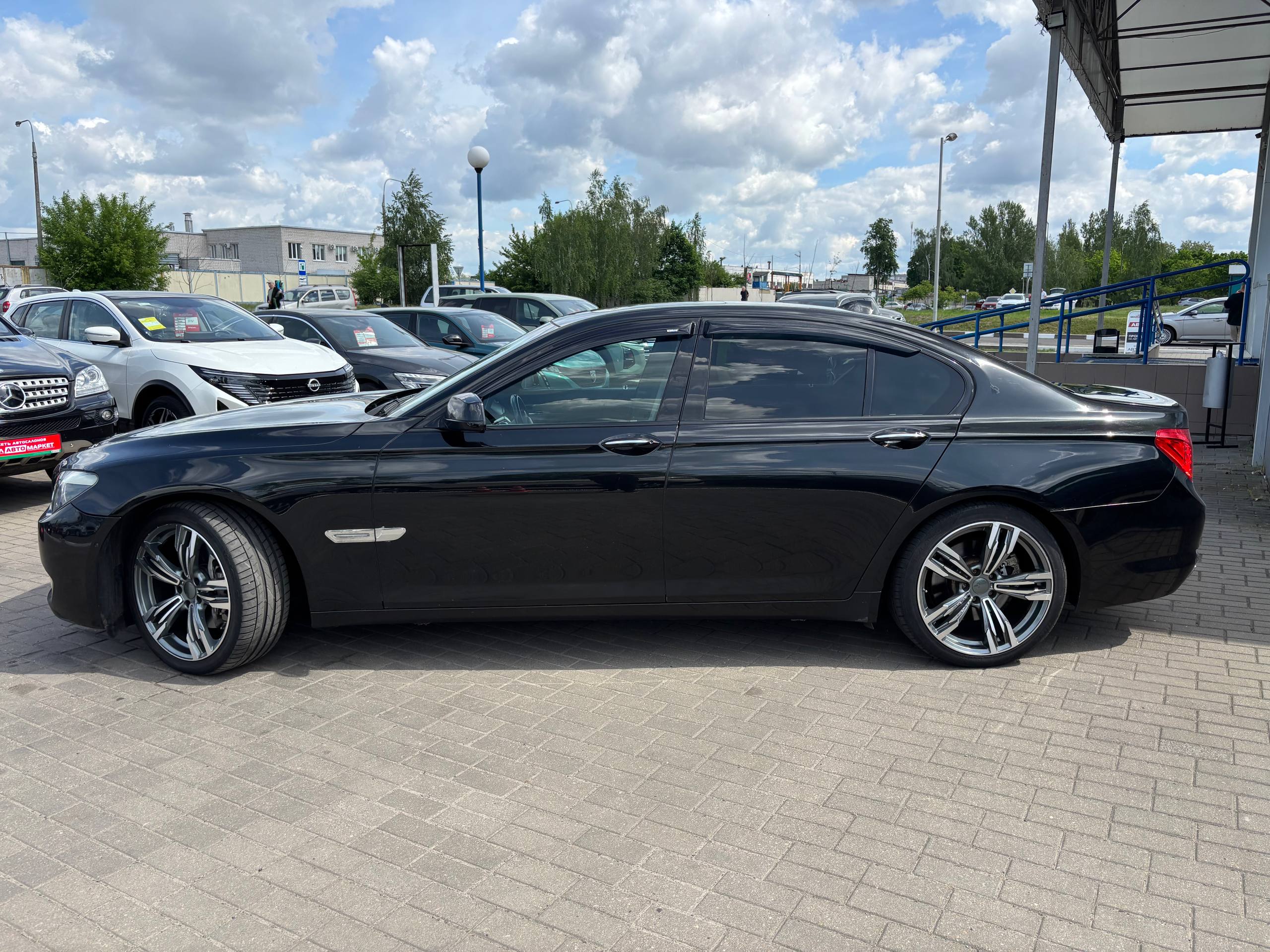 Фото автомобиля 7