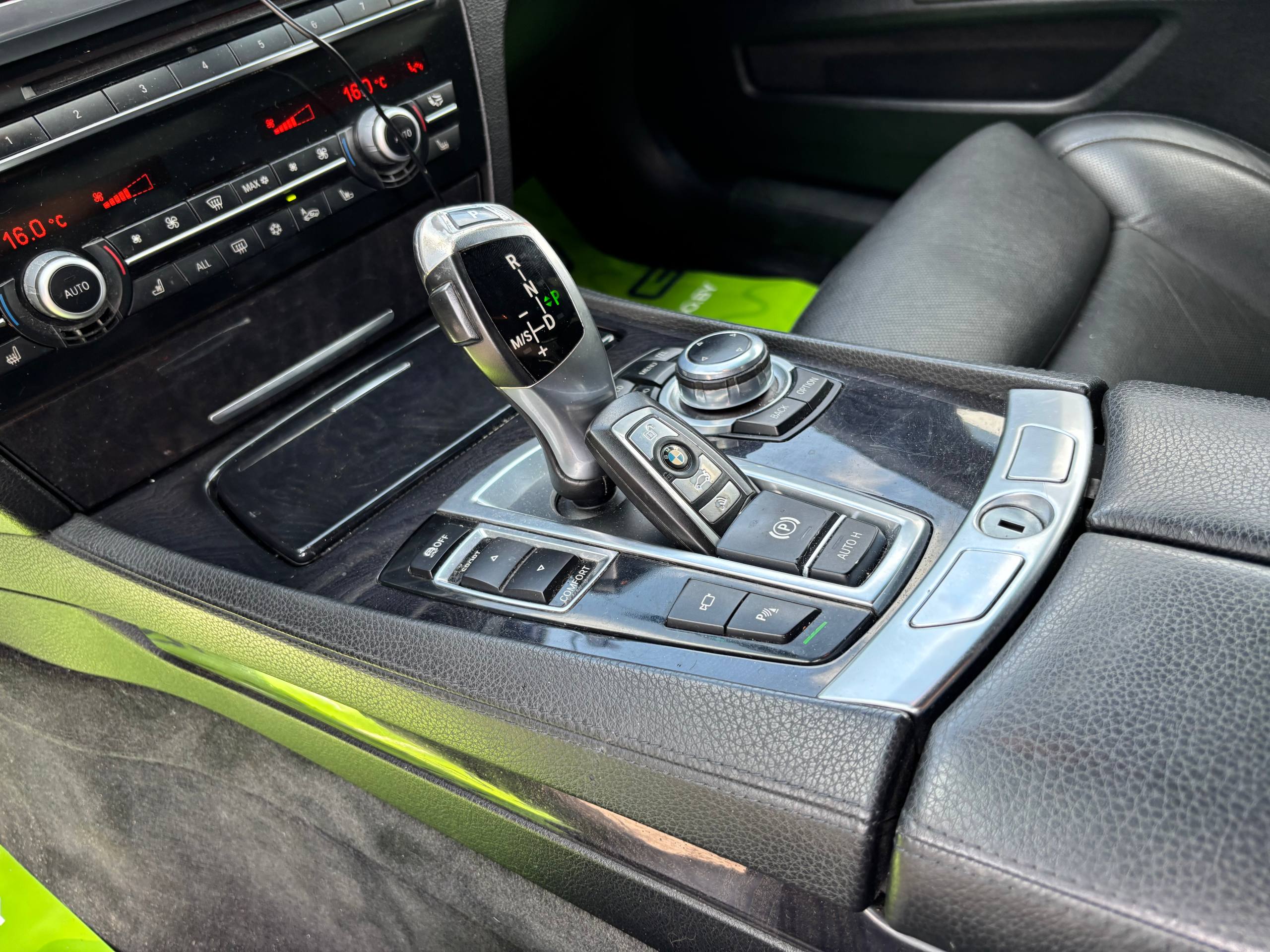 Фото автомобиля 13