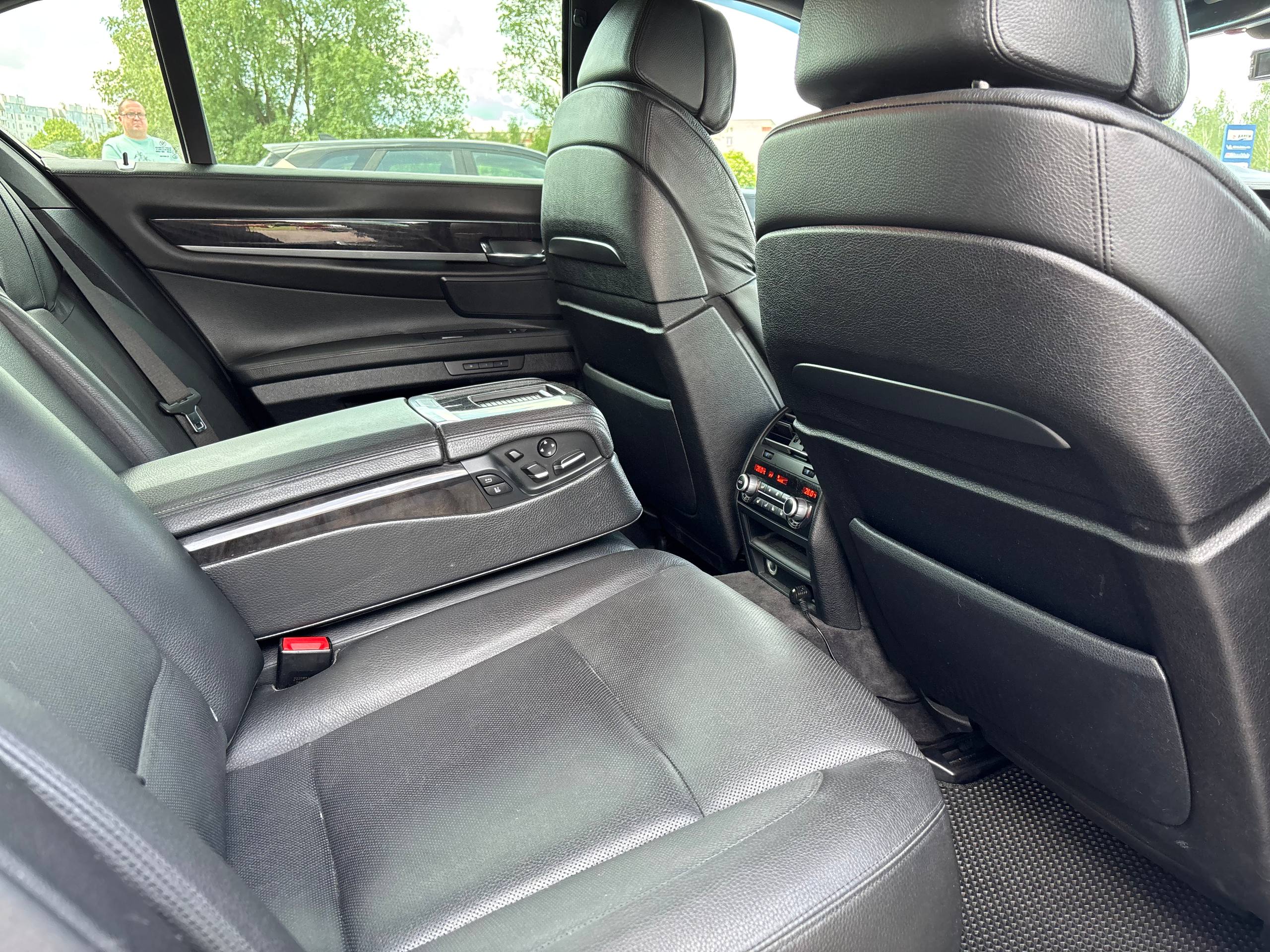Фото автомобиля 17