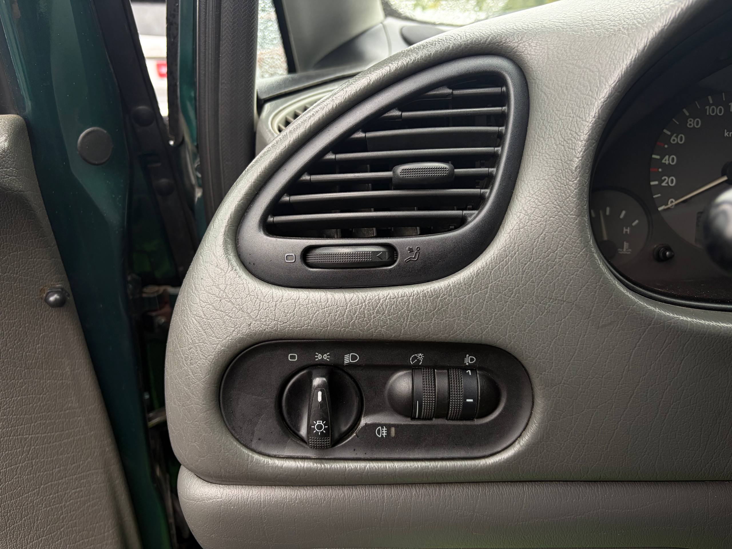 Фото автомобиля 13