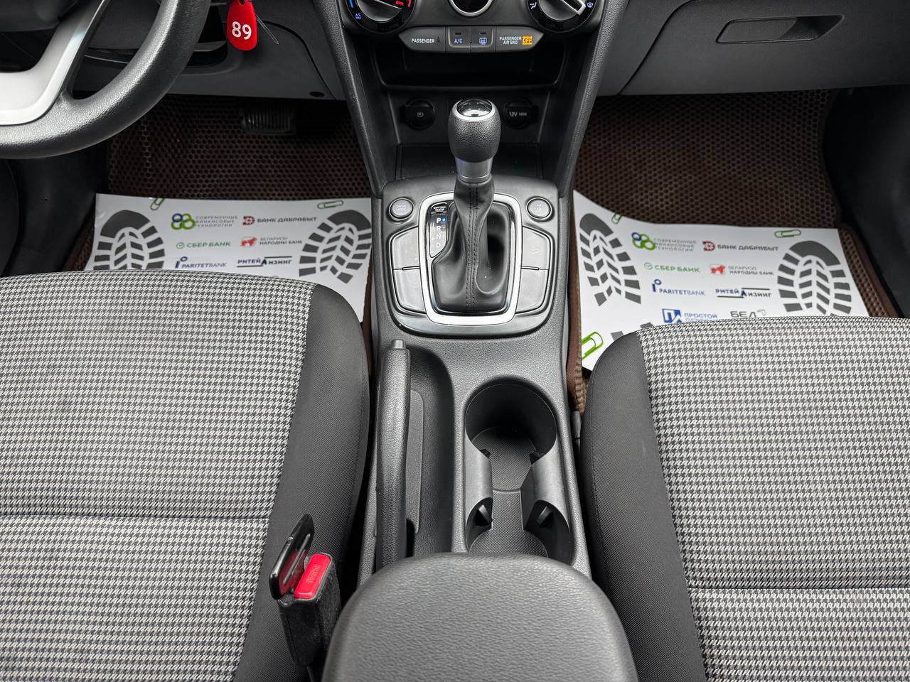 Фото автомобиля 11
