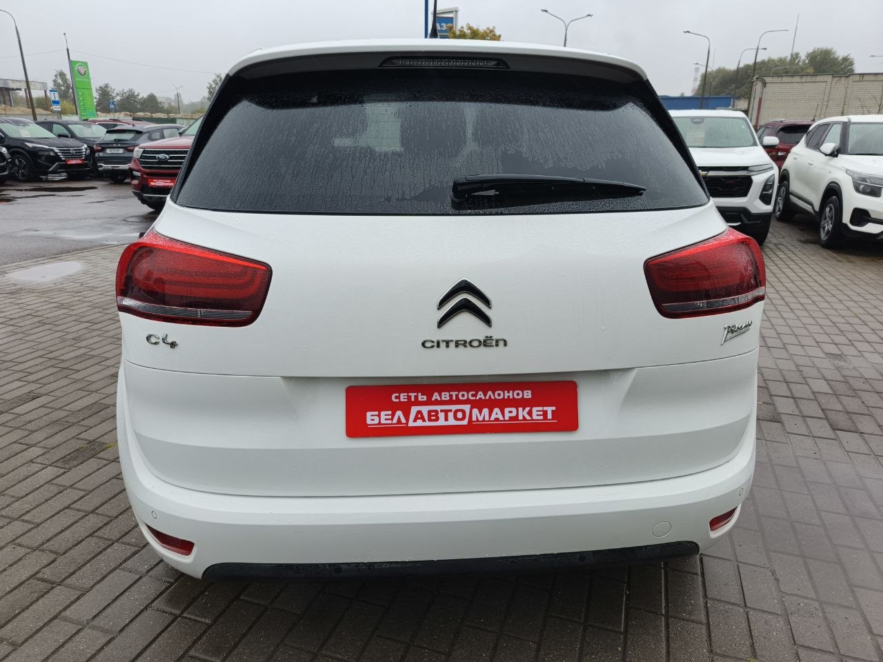 Фото автомобиля 5