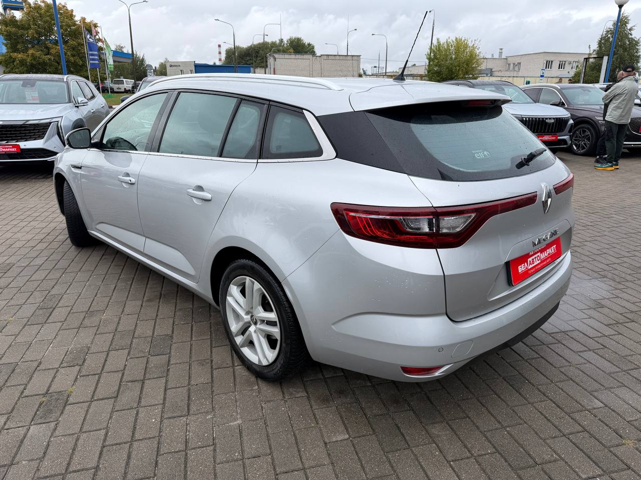 Фото автомобиля 6