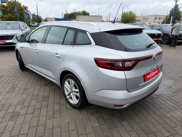 Фото автомобиля 6