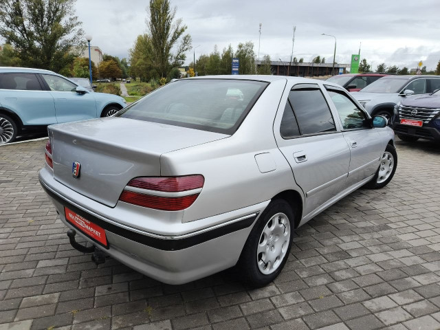 Фото автомобиля 4