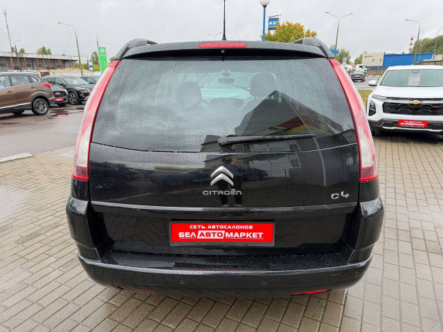 Фото автомобиля 5