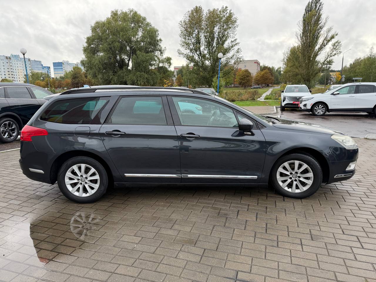 Фото автомобиля 3