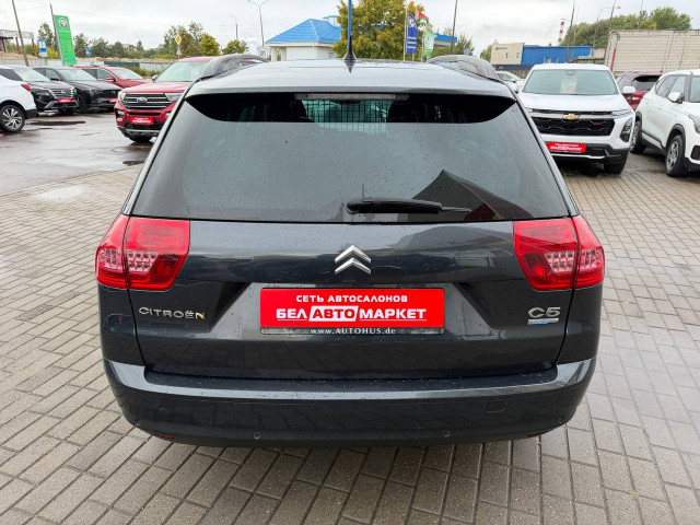 Фото автомобиля 5