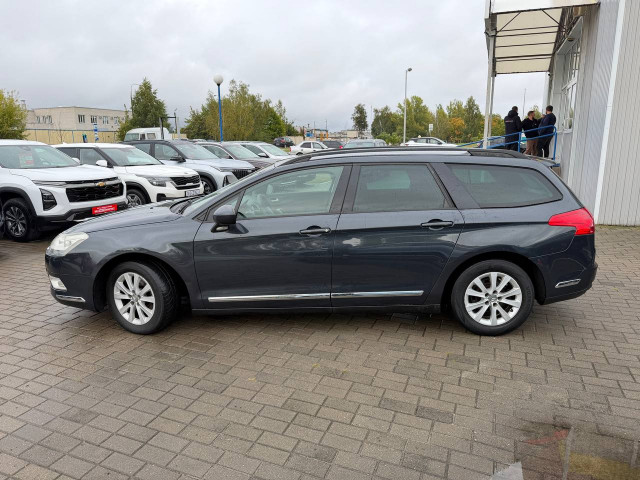 Фото автомобиля 7
