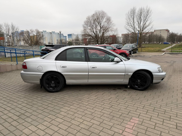 Фото автомобиля 3