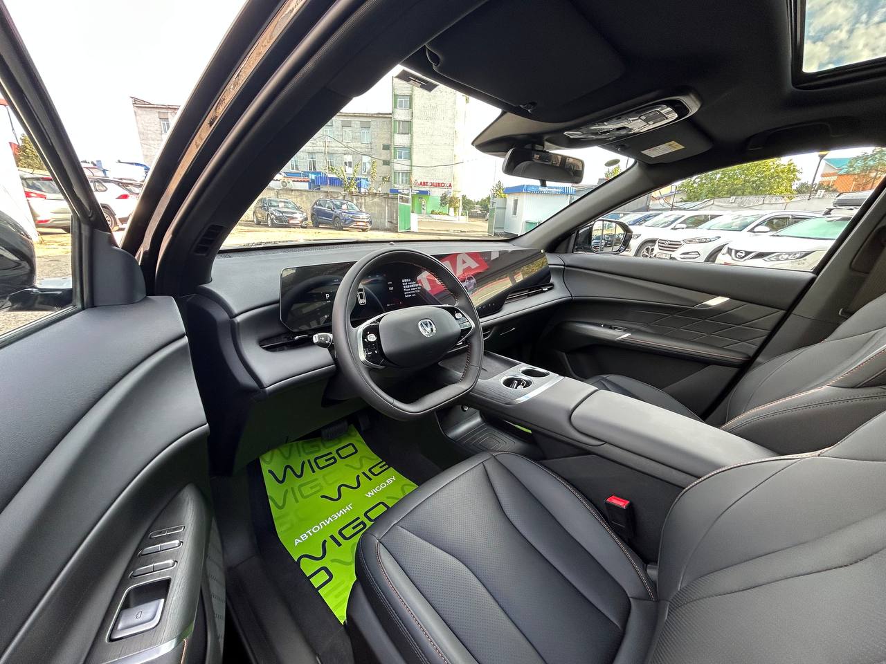 Фото автомобиля 8
