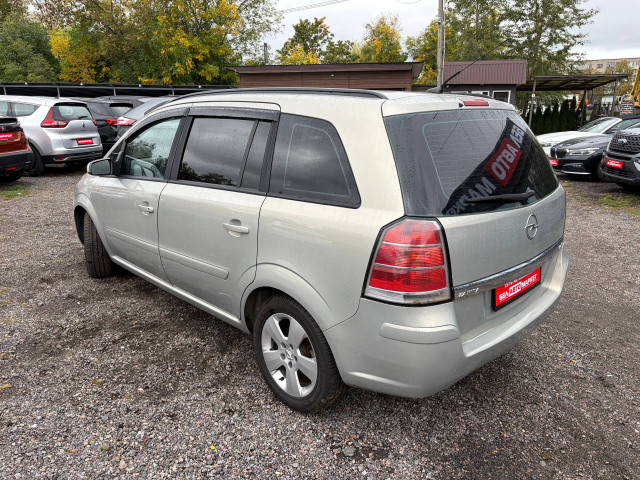 Фото автомобиля 5