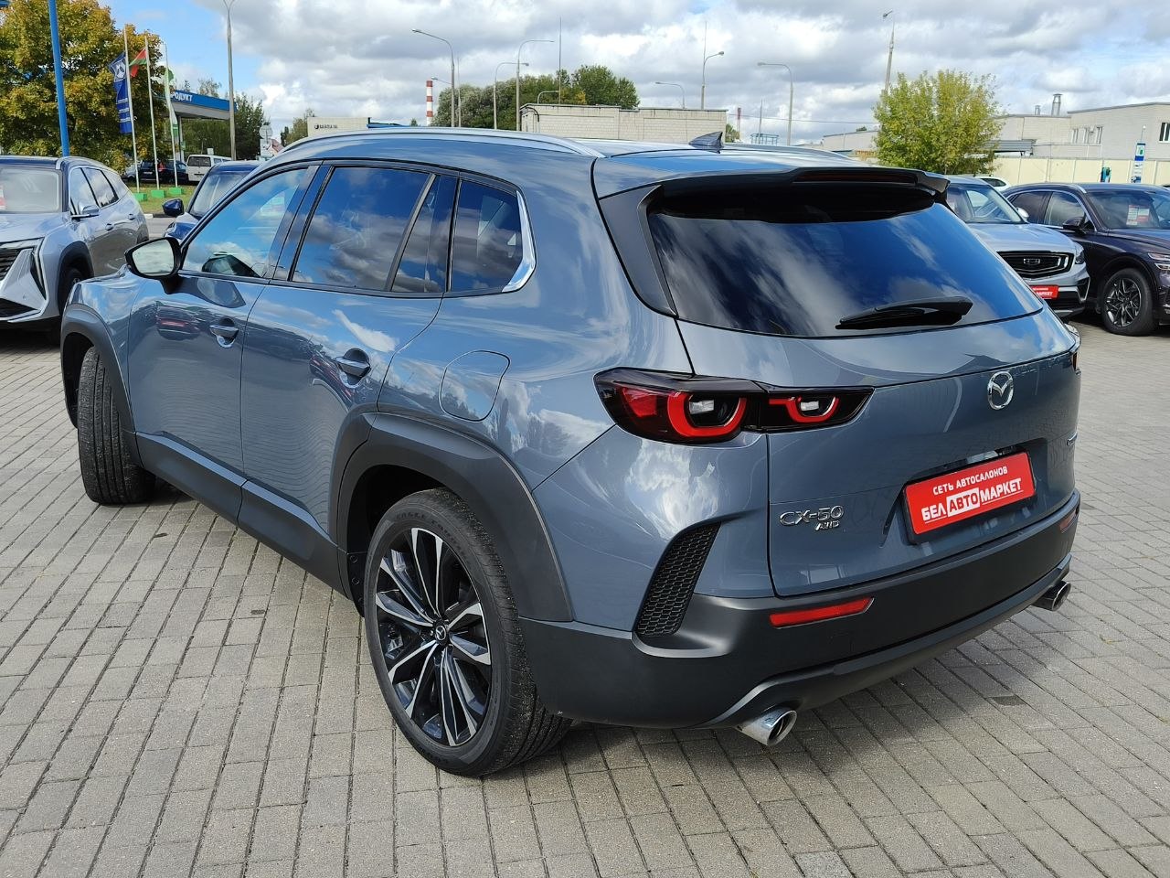 Фото автомобиля 6