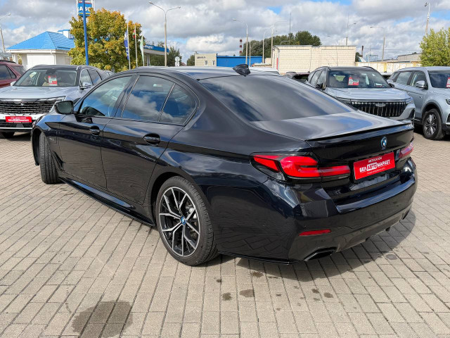 Фото автомобиля 6