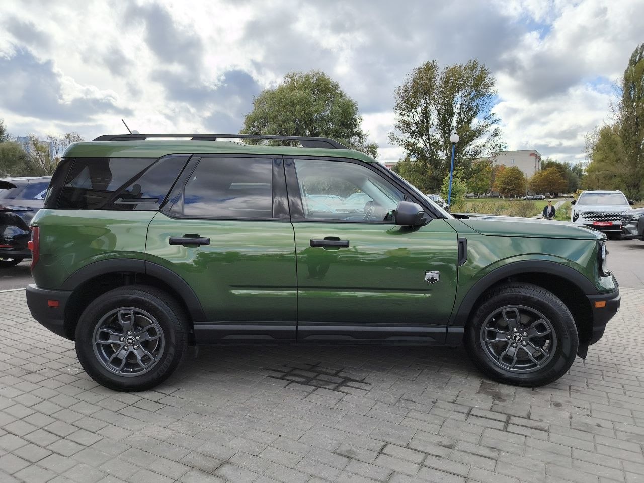 Фото автомобиля 3
