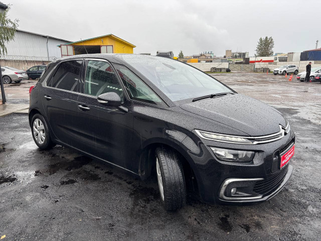 Фото автомобиля 2