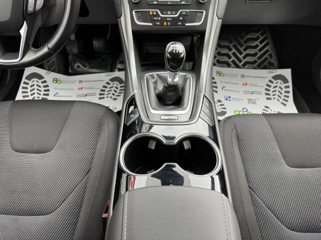 Фото автомобиля 12