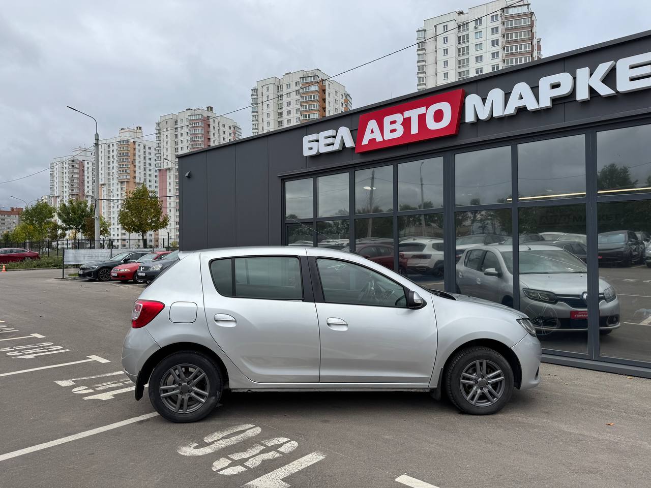 Фото автомобиля 3
