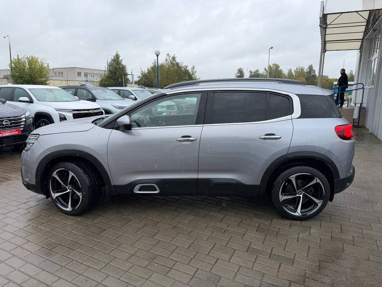 Фото автомобиля 7