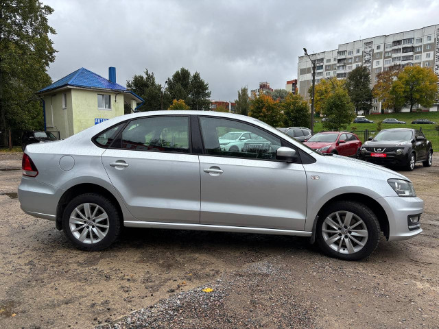 Фото автомобиля 3