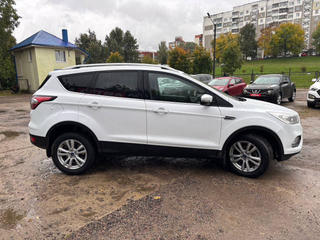 Фото автомобиля 3