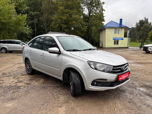 Фото автомобиля 2
